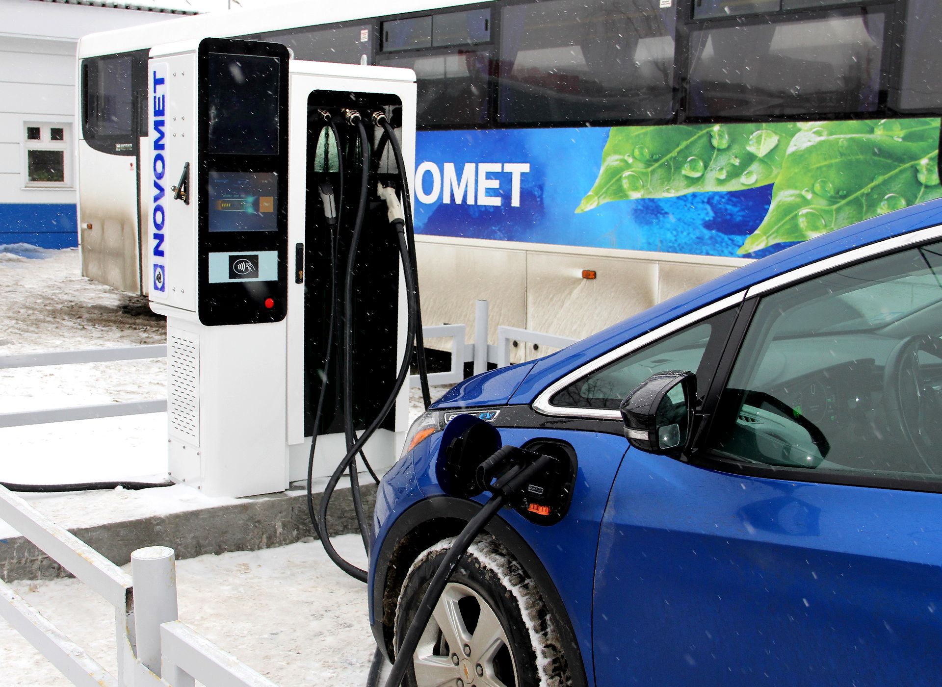 Быстрая зарядная станция для электромобилей от АО «Новомет-Пермь» ждёт первых автомобилистов